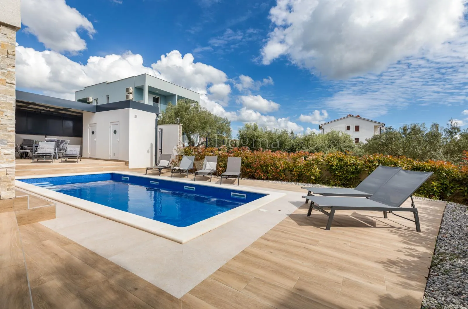 luksuzna villa 700 m od plaže s pogledom na more i brijune! - slika 9