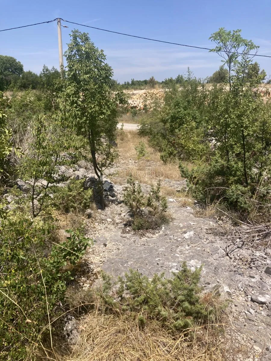 investicijska prilika: građevinsko zemljište u srcu prirode – krka - slika 8