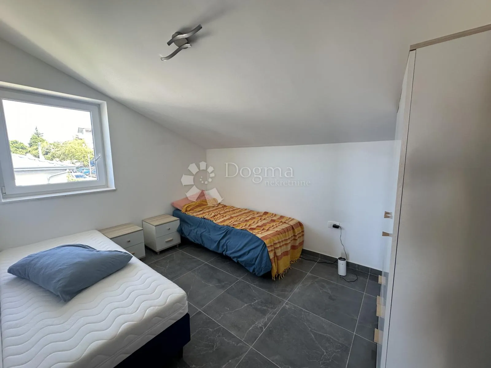 kuća sa 6 apartmana 550m2 u blizini mora - slika 18