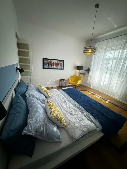 atraktivni, novo adaptirani stan na kozali - slika 12