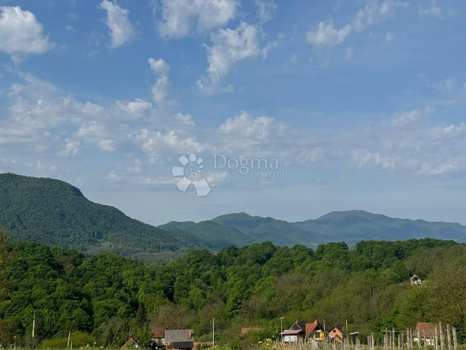 pogled koji osvaja – zemljište s panoramom čeva i ivanščice - slika 4