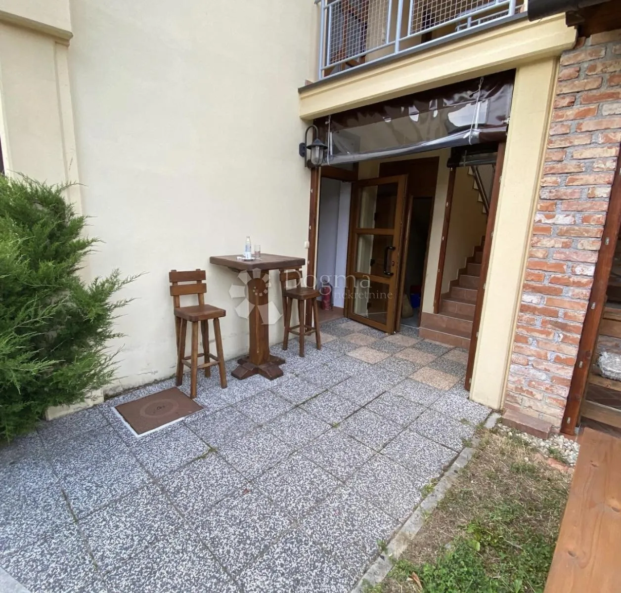 prodaja poslovne zgrade-hotel-restoran - slika 10