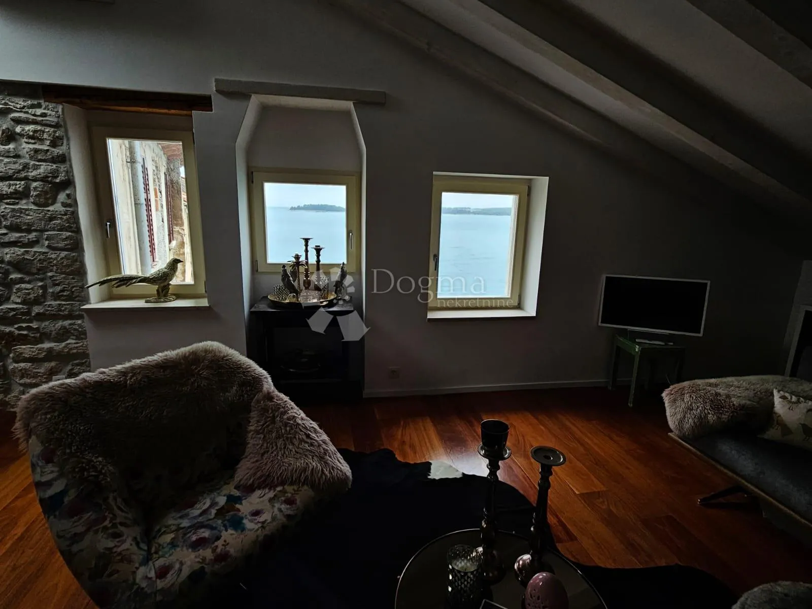 rovinj - ekskluzivna kuća uz more s apartmanima - slika 54