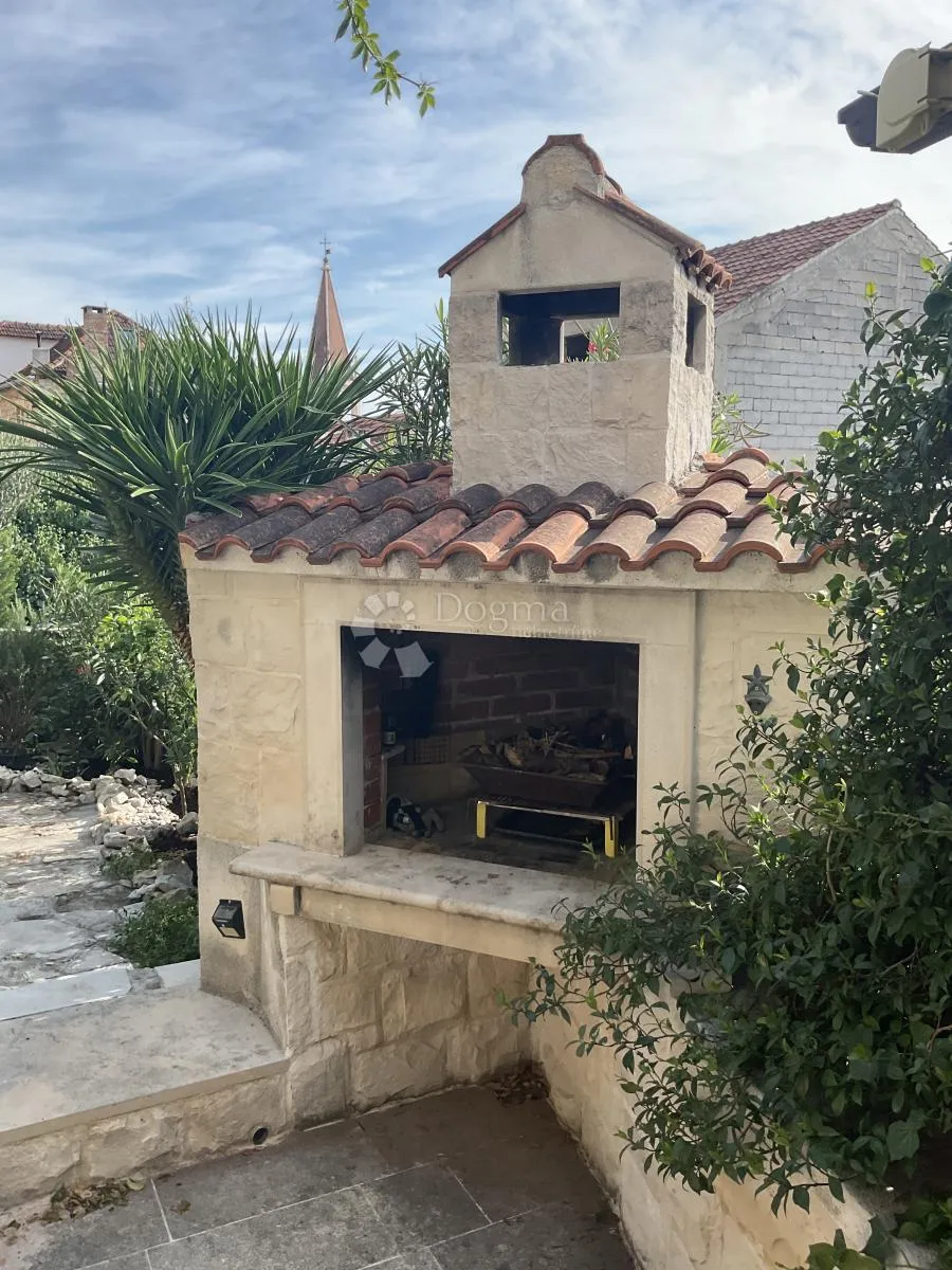 prodaja kuće, milna, otok brač, centar - slika 8