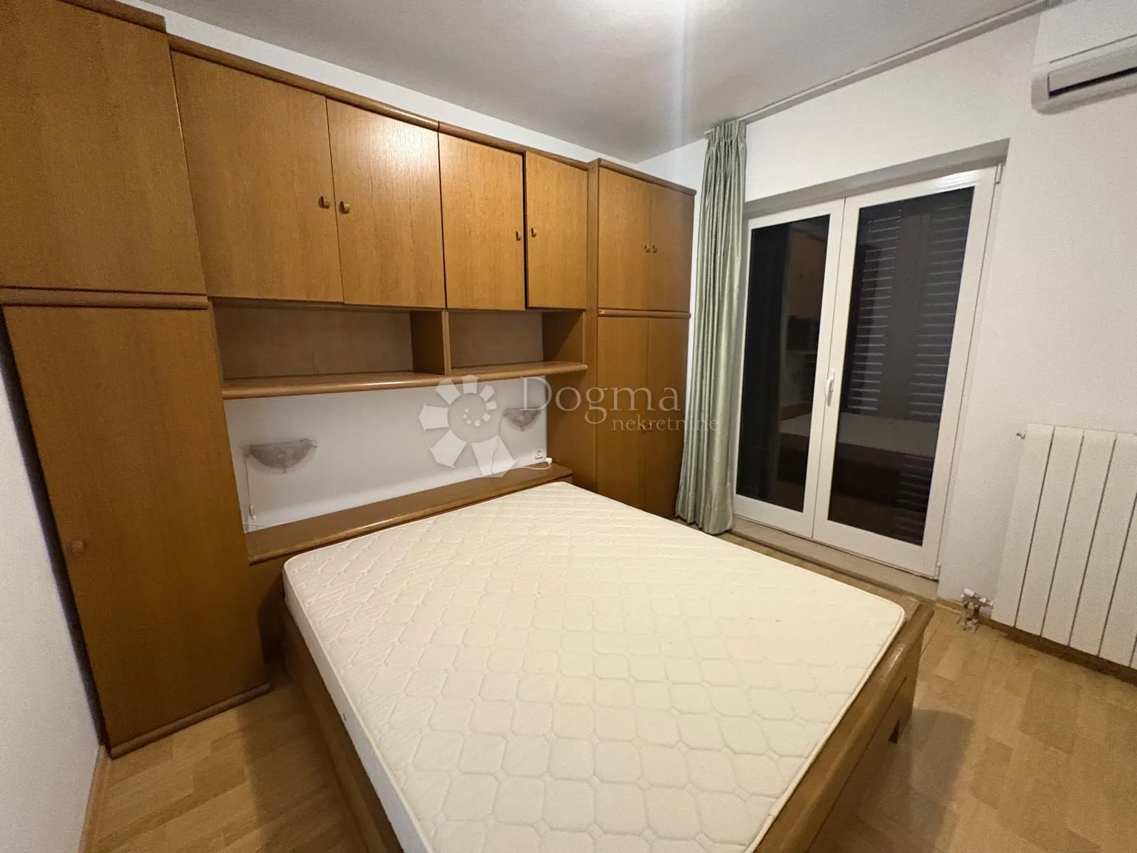 grad krk, kuća sa bazenom + investicijski teren - slika 29