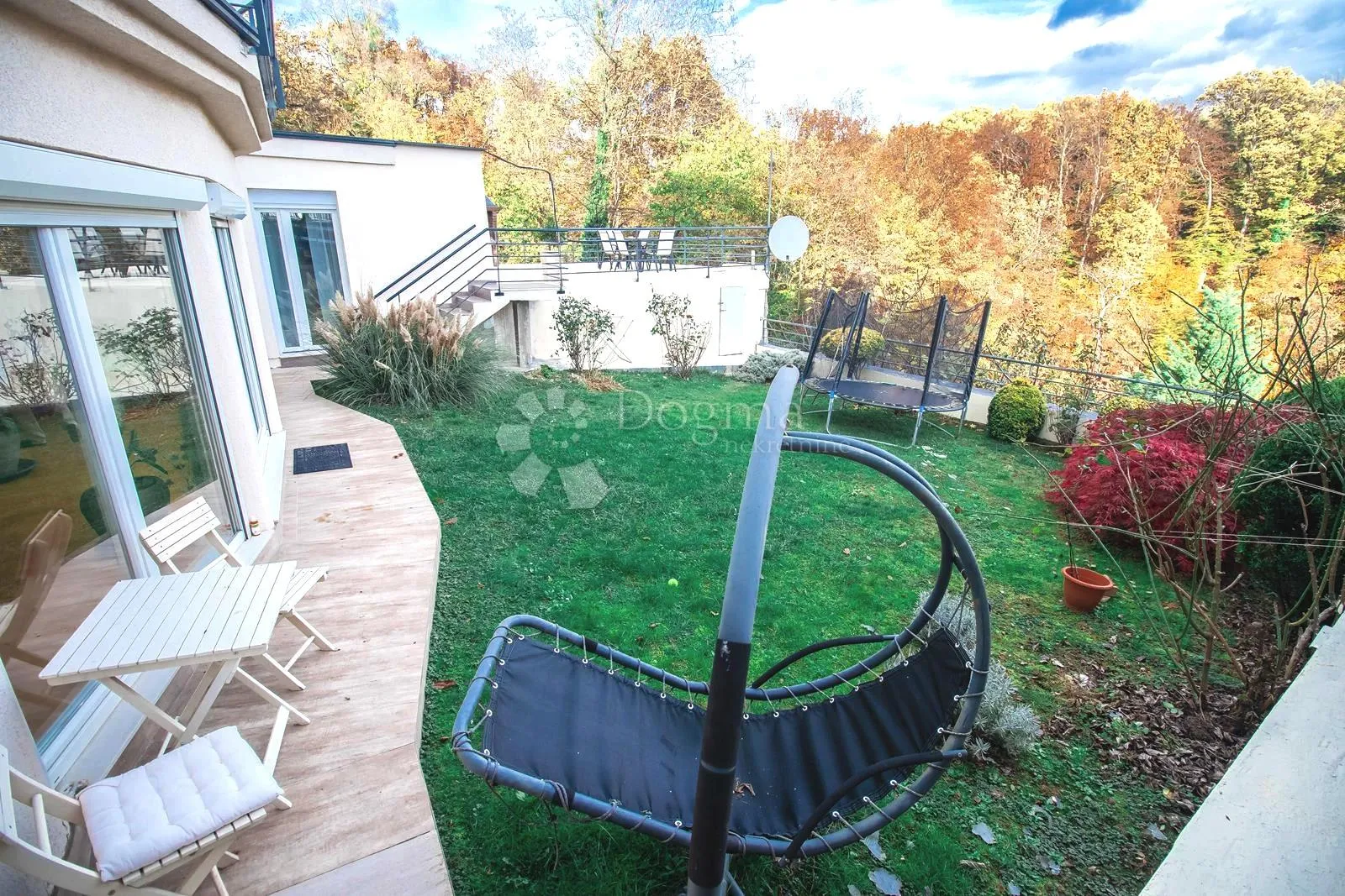 prekrasan četverosoban stan 130m2 s vrtom i 2 pm !!! - slika 10