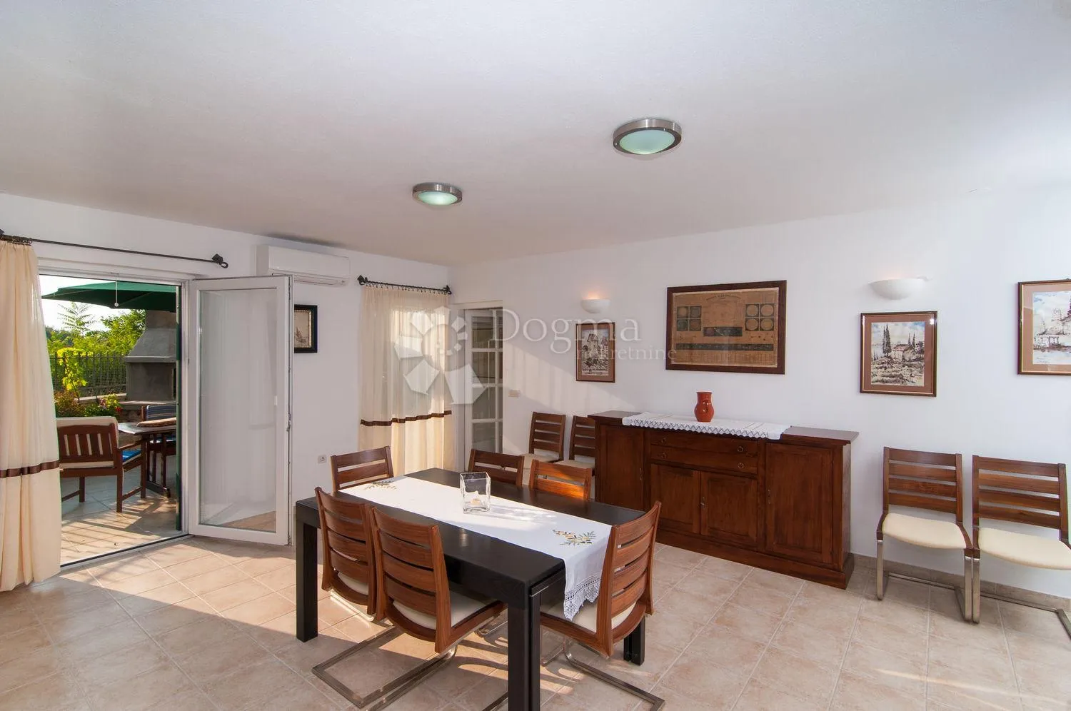 otok brač – mediteranska vila s bazenom i saunom u malom mjestu 900 m do mora - slika 24