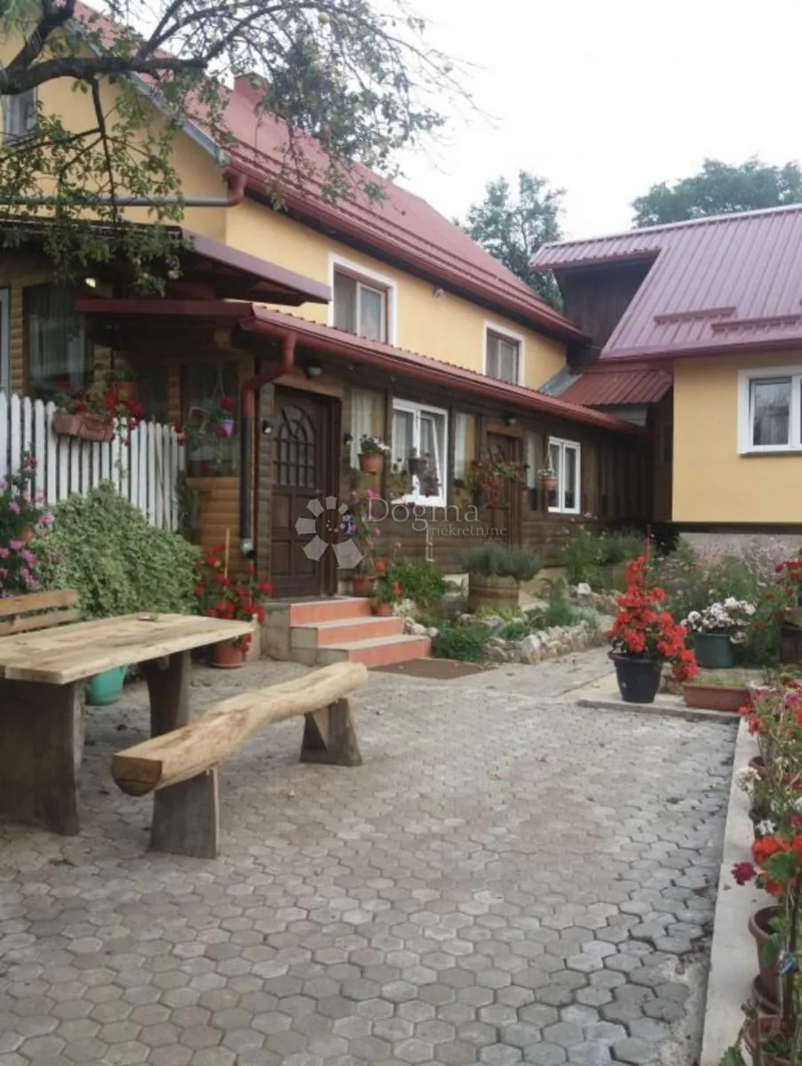 gospodarsko imanje u okolici otočca - slika 3
