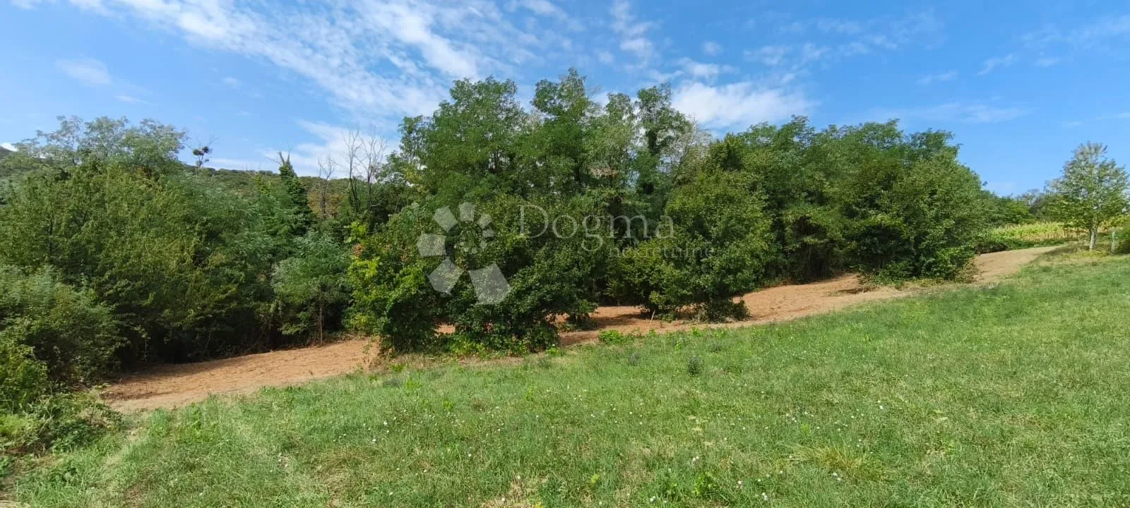 građevinsko zemljište 1662m² - slika 5