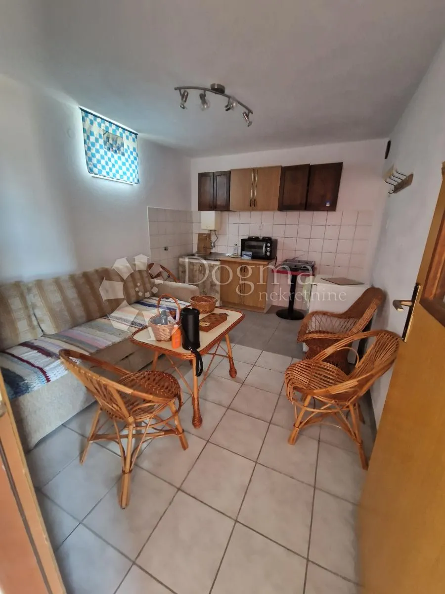samo u dogmi - kuća s tri stana - prilika - slika 5