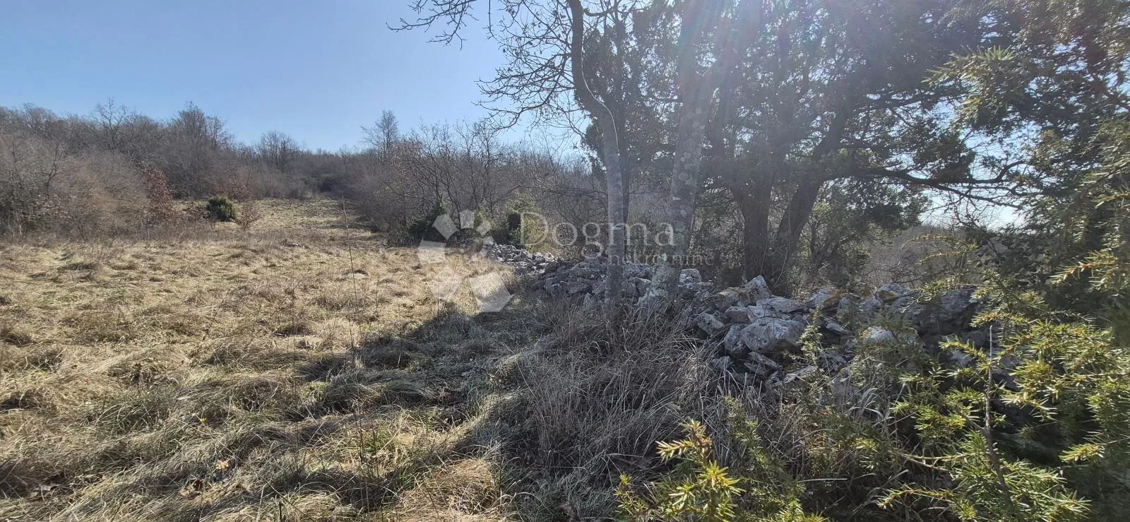 zemljište skriveno od pogleda 18992 m2 - slika 11