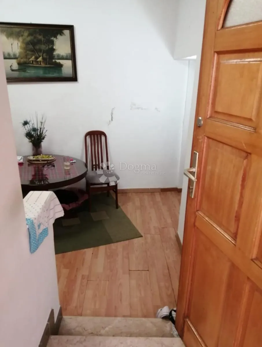 split,varoš - kuća u nizu 48m2 - slika 4
