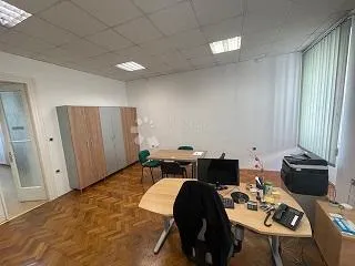 na samo par koraka do korza prodajemo stan od 112.25m2 - slika 6