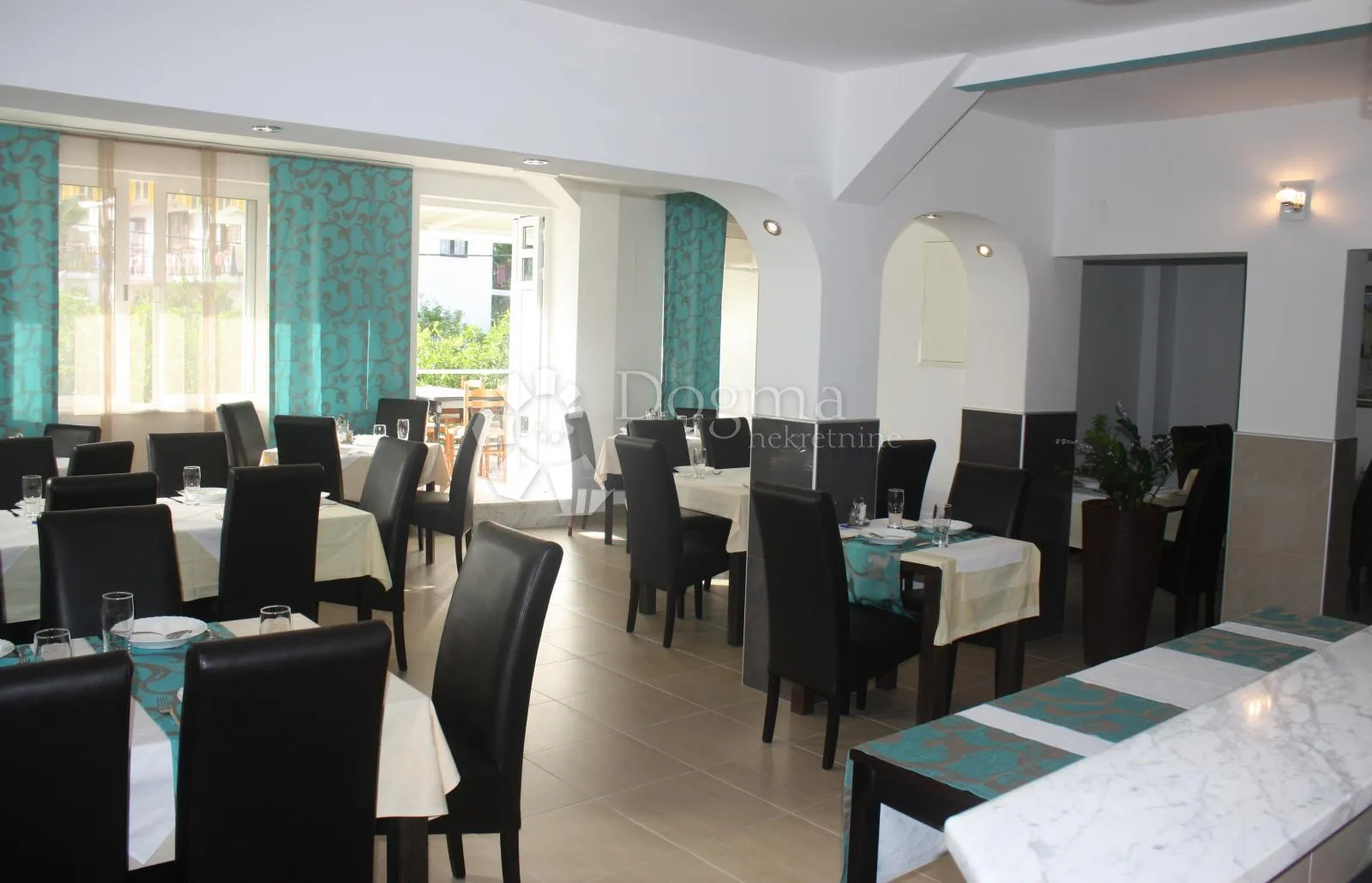 drvenik, makarska rivijera- apartmanska kuća 50 m od mora - slika 18