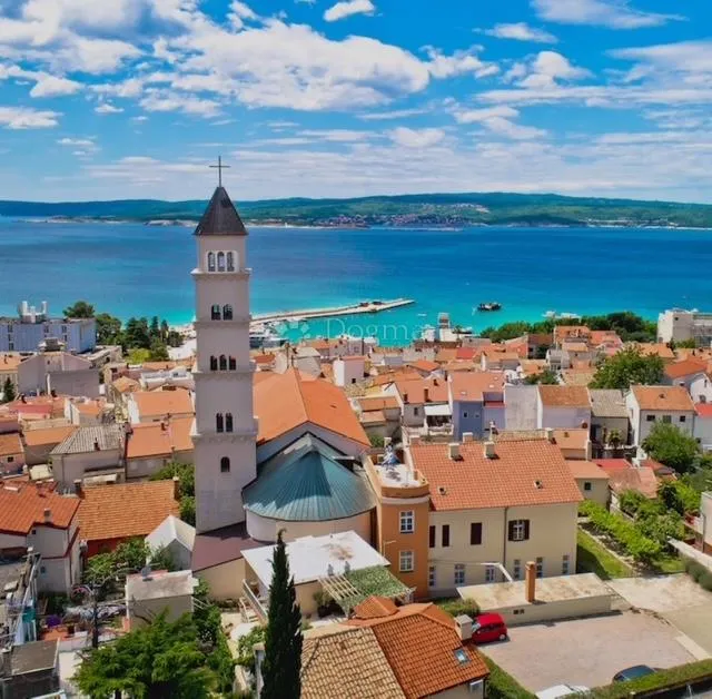 stan u centru crikvenice - slika 15