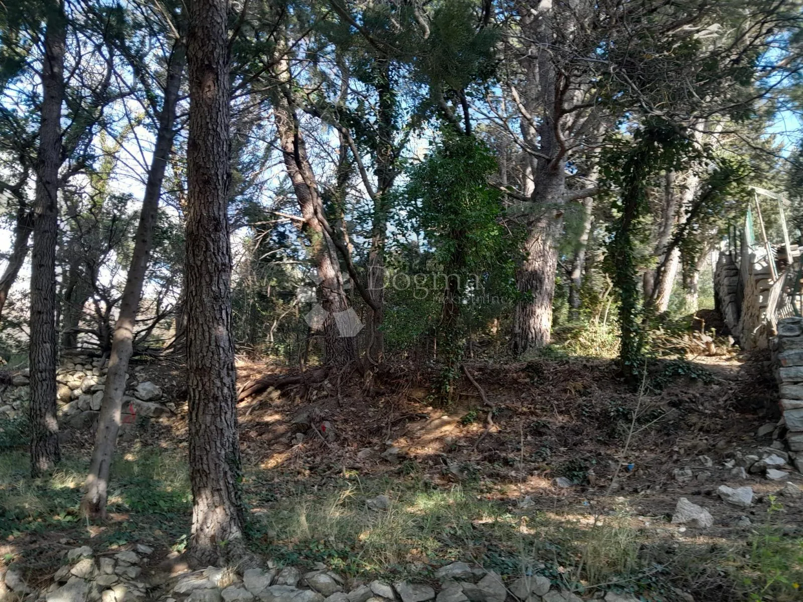 građevinsko zemljište brela 1070m2 - slika 10
