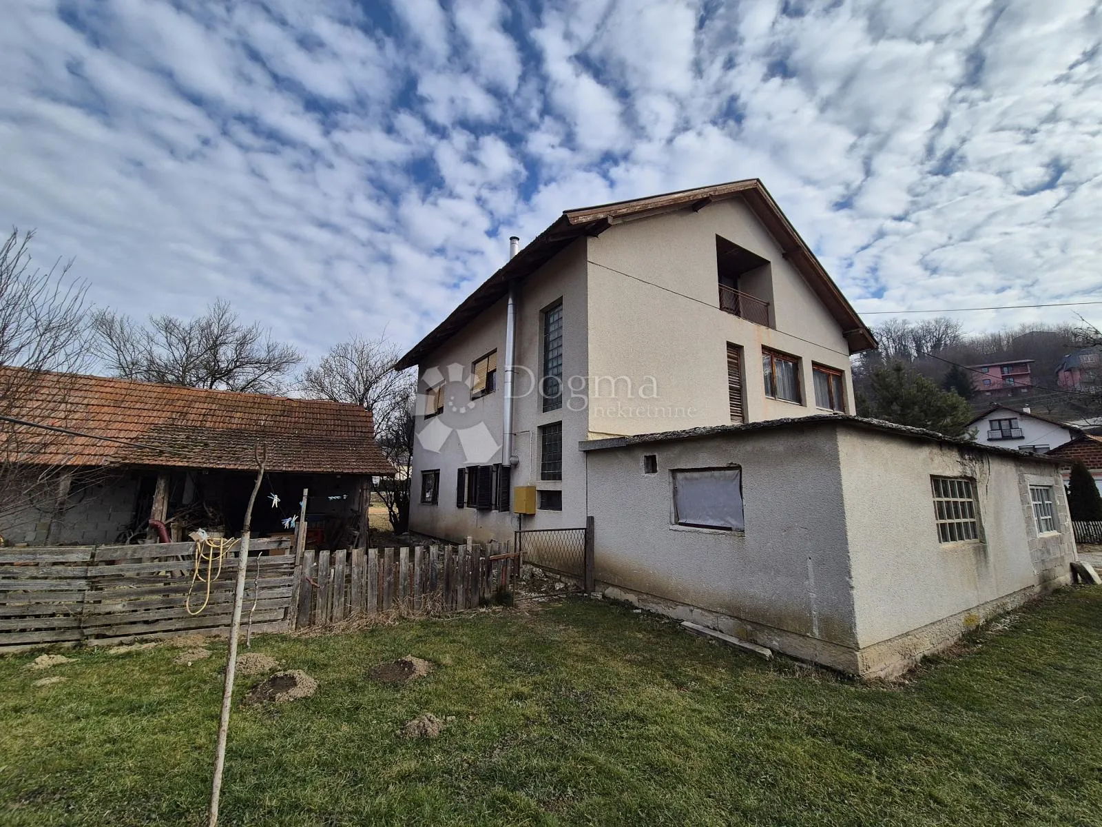 kuća sa ogromnim potencijalom svega 600m od strogog centra zaboka! - slika 4