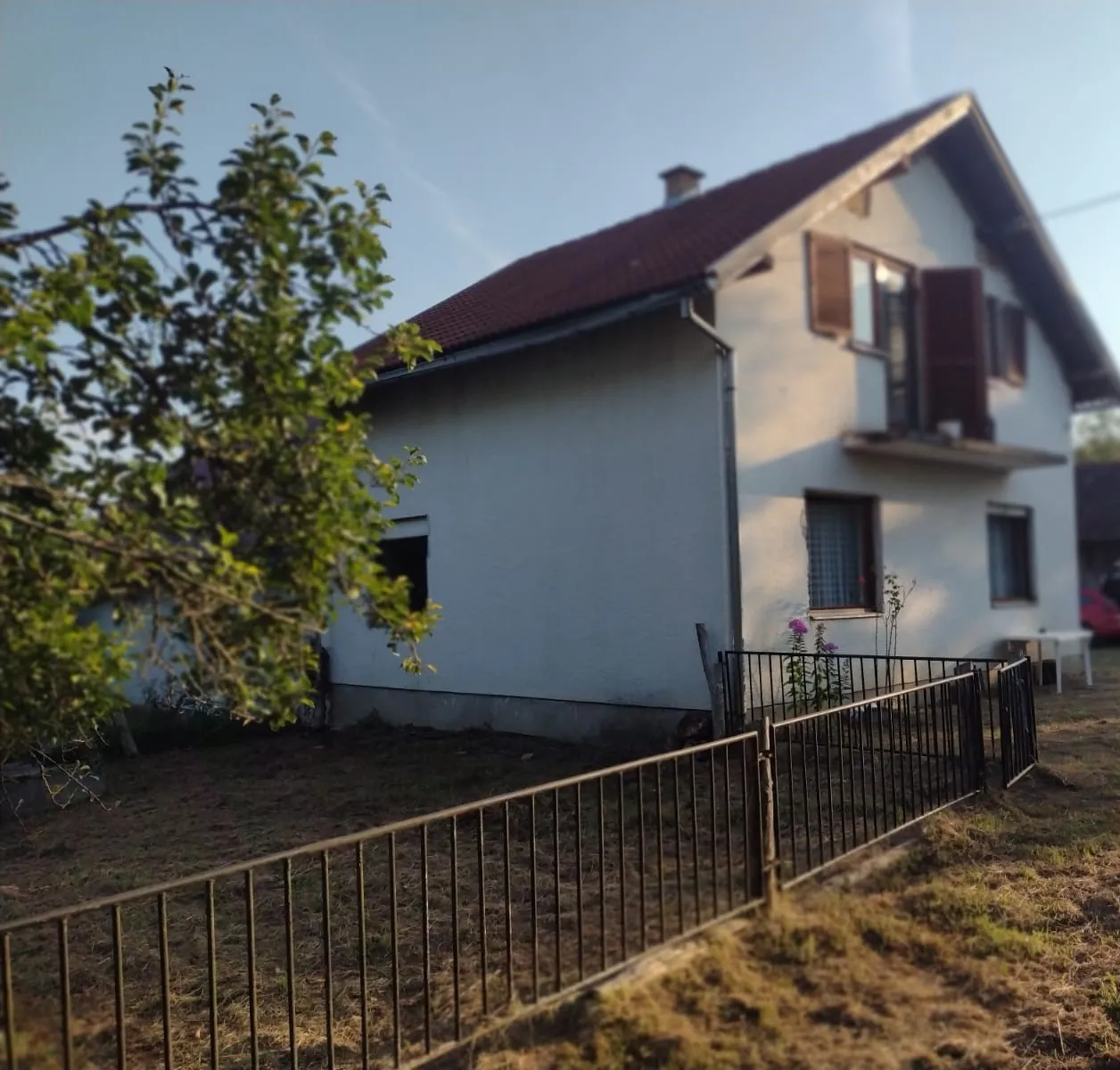 Legalizirana kuća na traženoj lokaciji - Blatuša, Gvozd