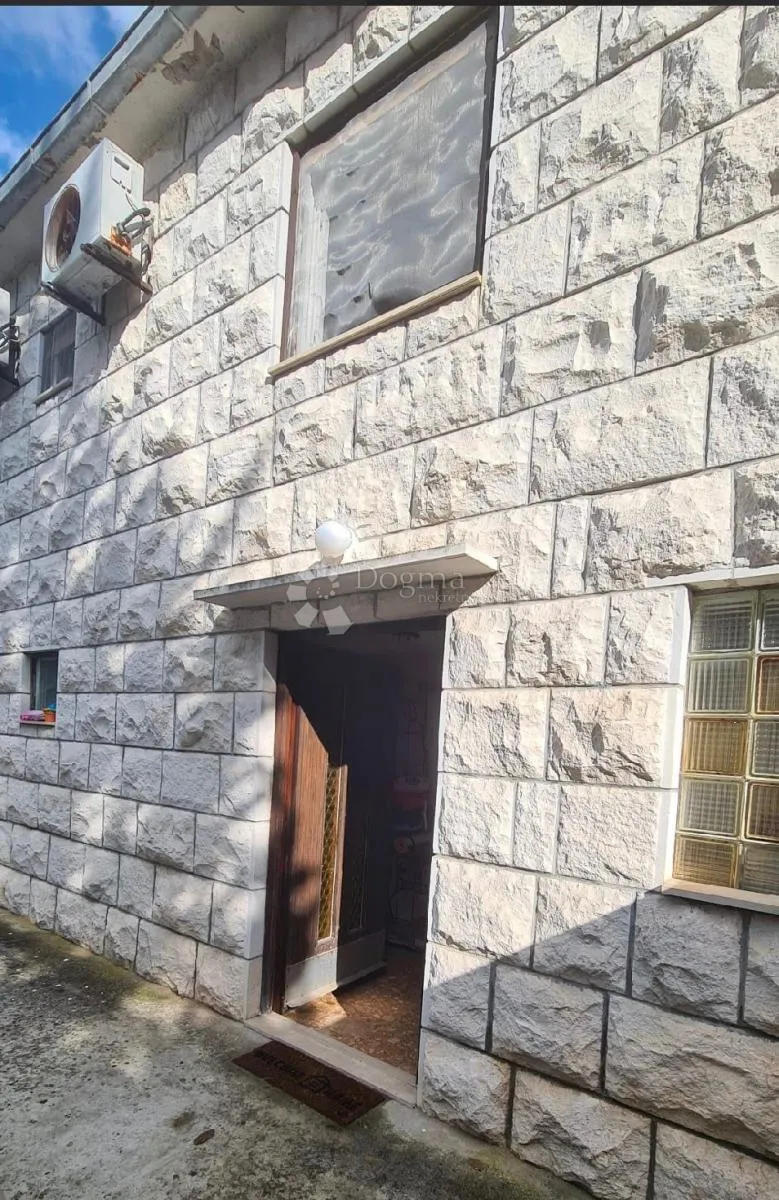 kuća 80m od mora, sutivan, brač - slika 16