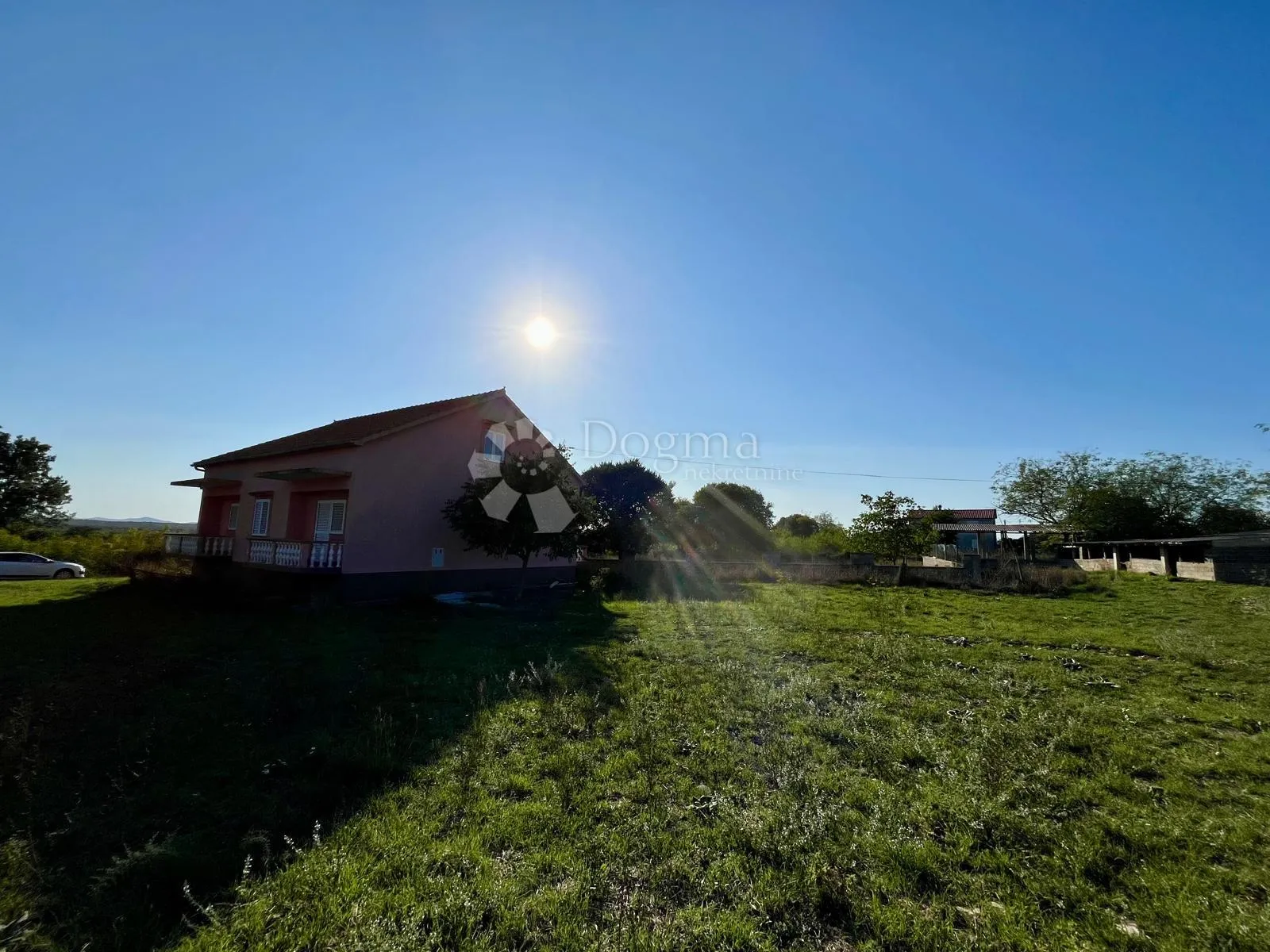 poljica brig – poljoprivredno zemljište 1000 m² - slika 3