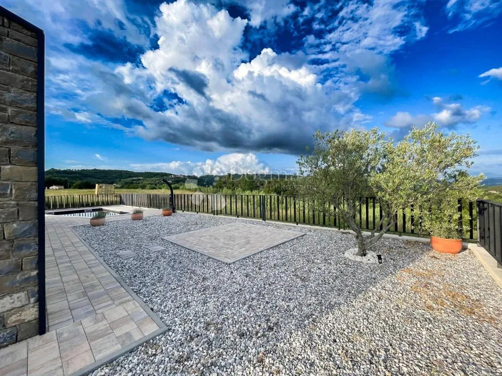 prizemnica s panoramskim pogledom! - slika 27