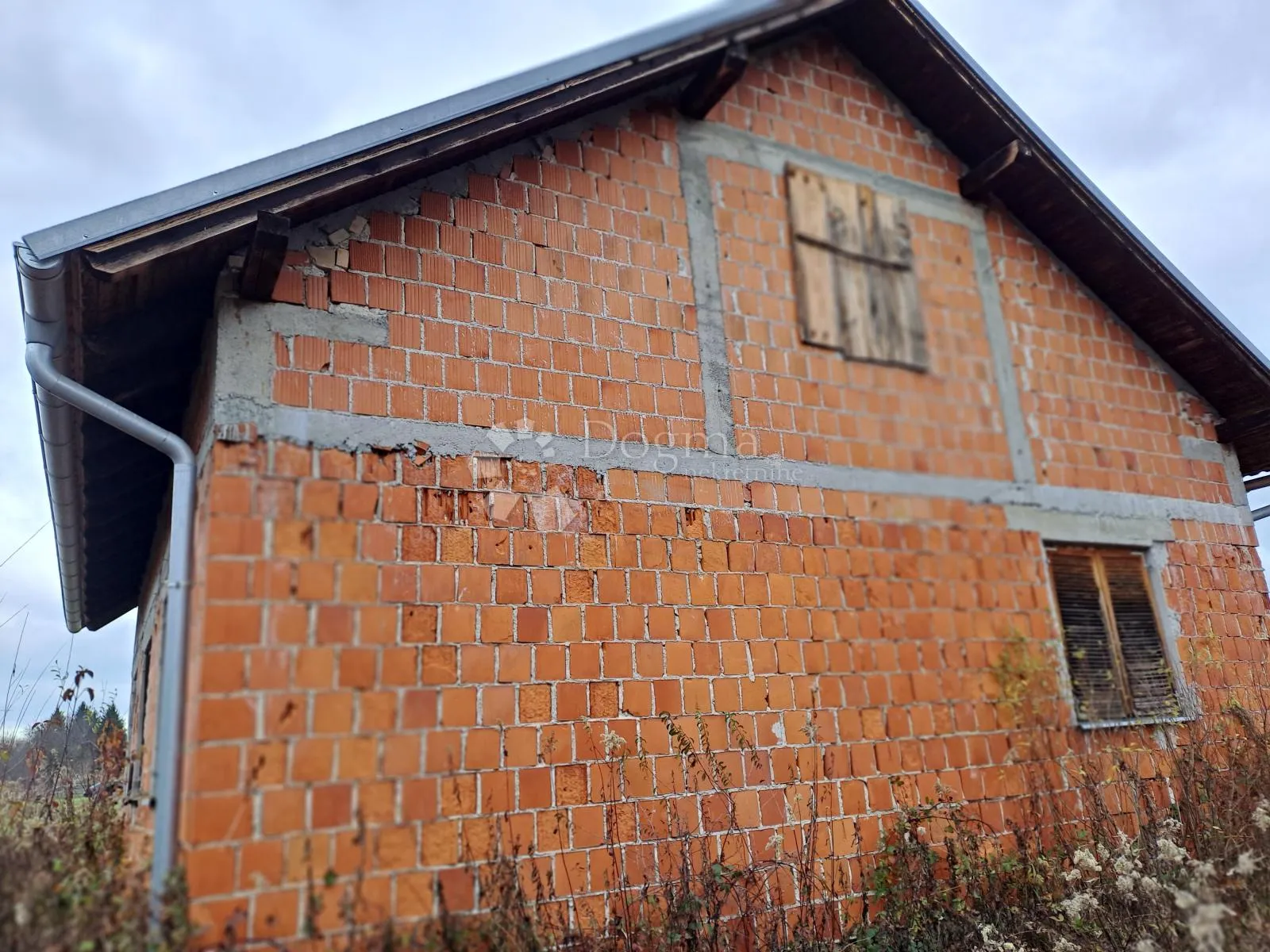 topusko kuća pored toplica - slika 6