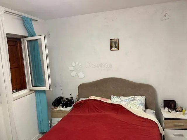 kuća ,šmrika - slika 8