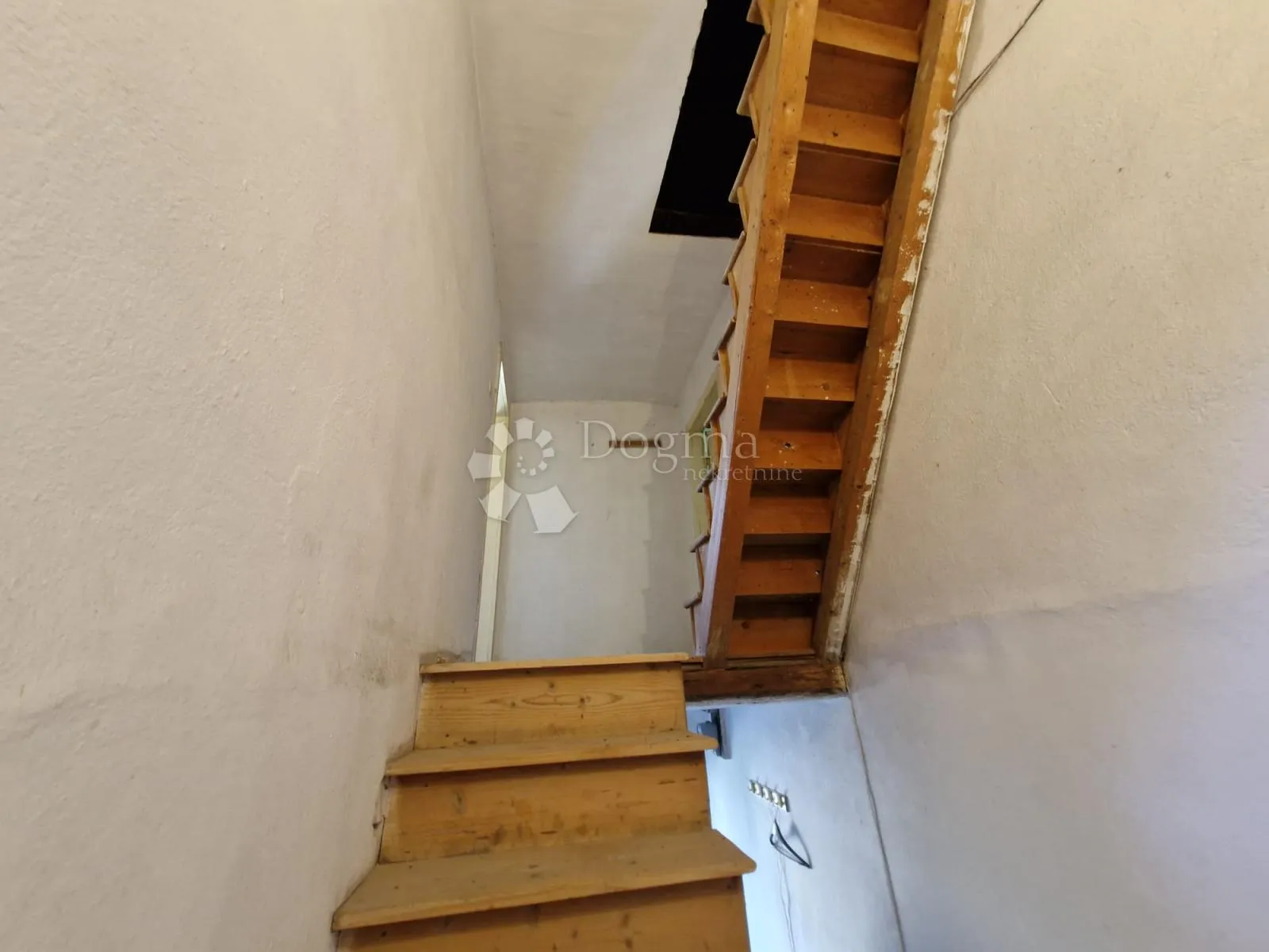 starina za adaptaciju u okolici barbana - slika 13