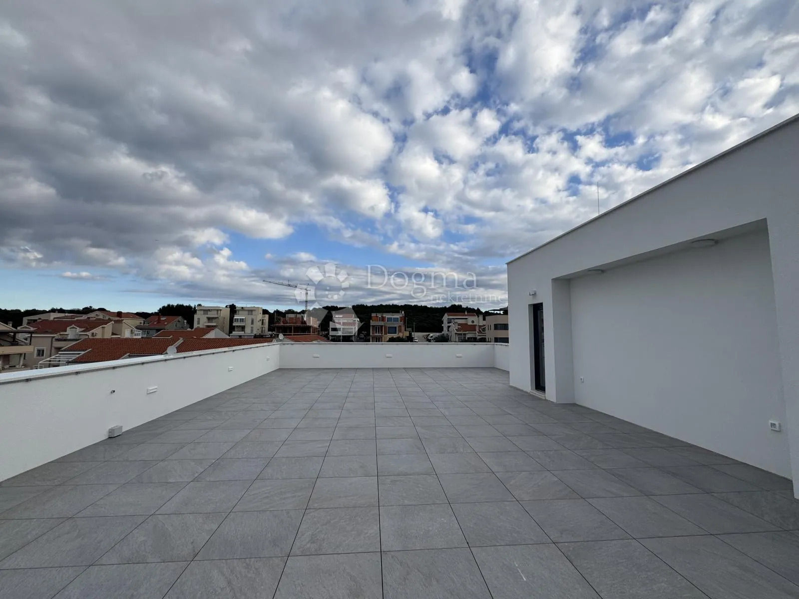 diklovac | penthouse s krovnom terasom, pogled na more - slika 32