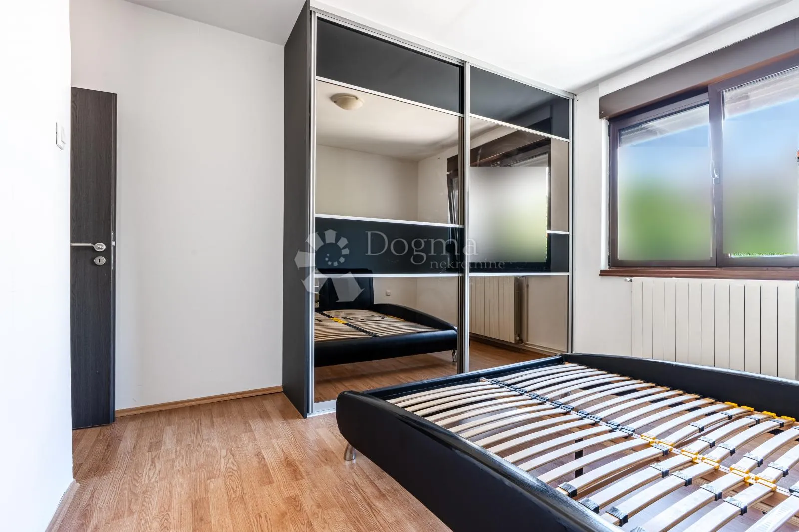 podmurvice – 77 m², top pogled more, prostran i uređen 4skl - slika 12
