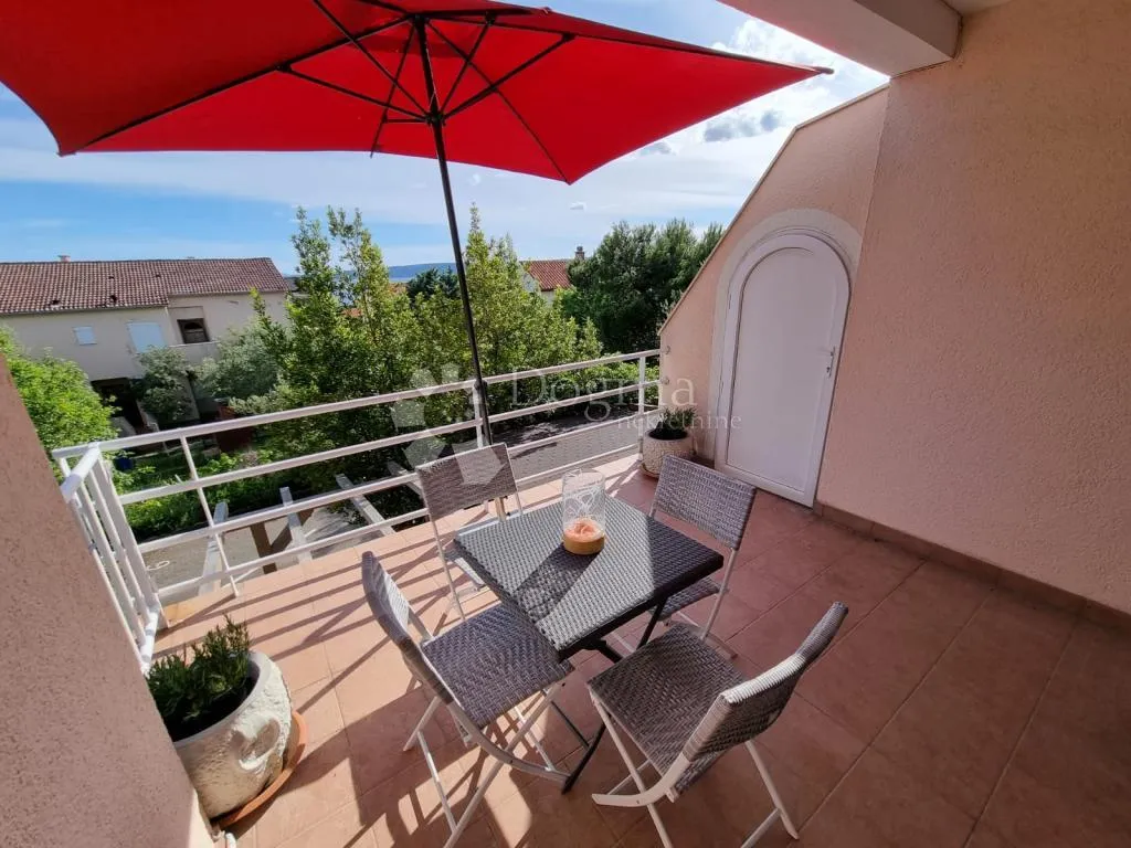 Dva Apartmana - Prilika Za Investitore - Krk