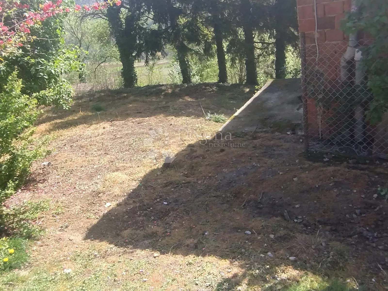 kuća za adaptaciju u mirnom prirodnom okruženju s prekrasnim pogledom – odlična prilika! - slika 5