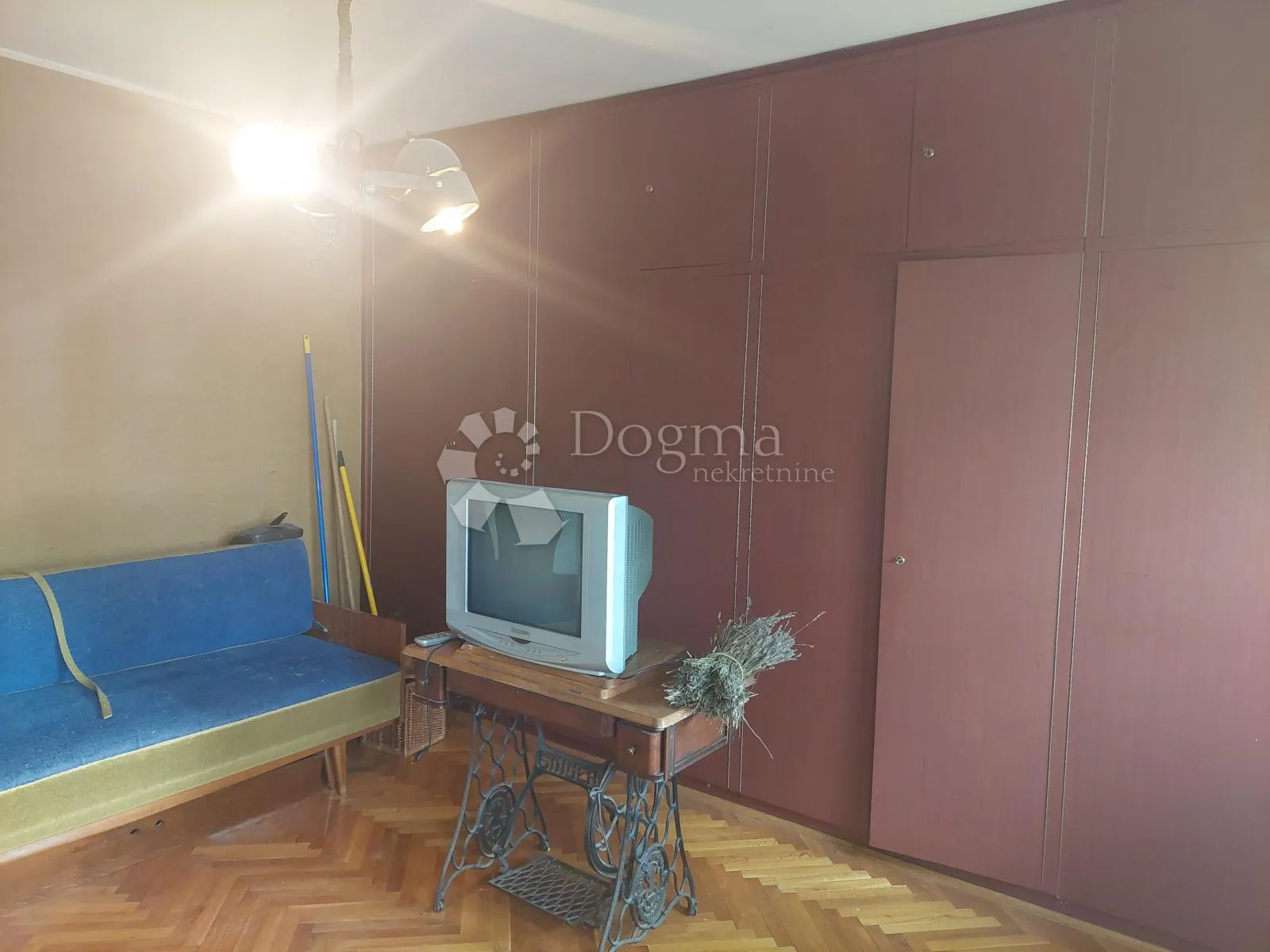 kuća sa velikim potencijalom - slika 41