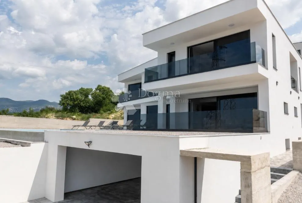 ekskluzivna vila sa trajnim pogledom na more - crikvenica - slika 3