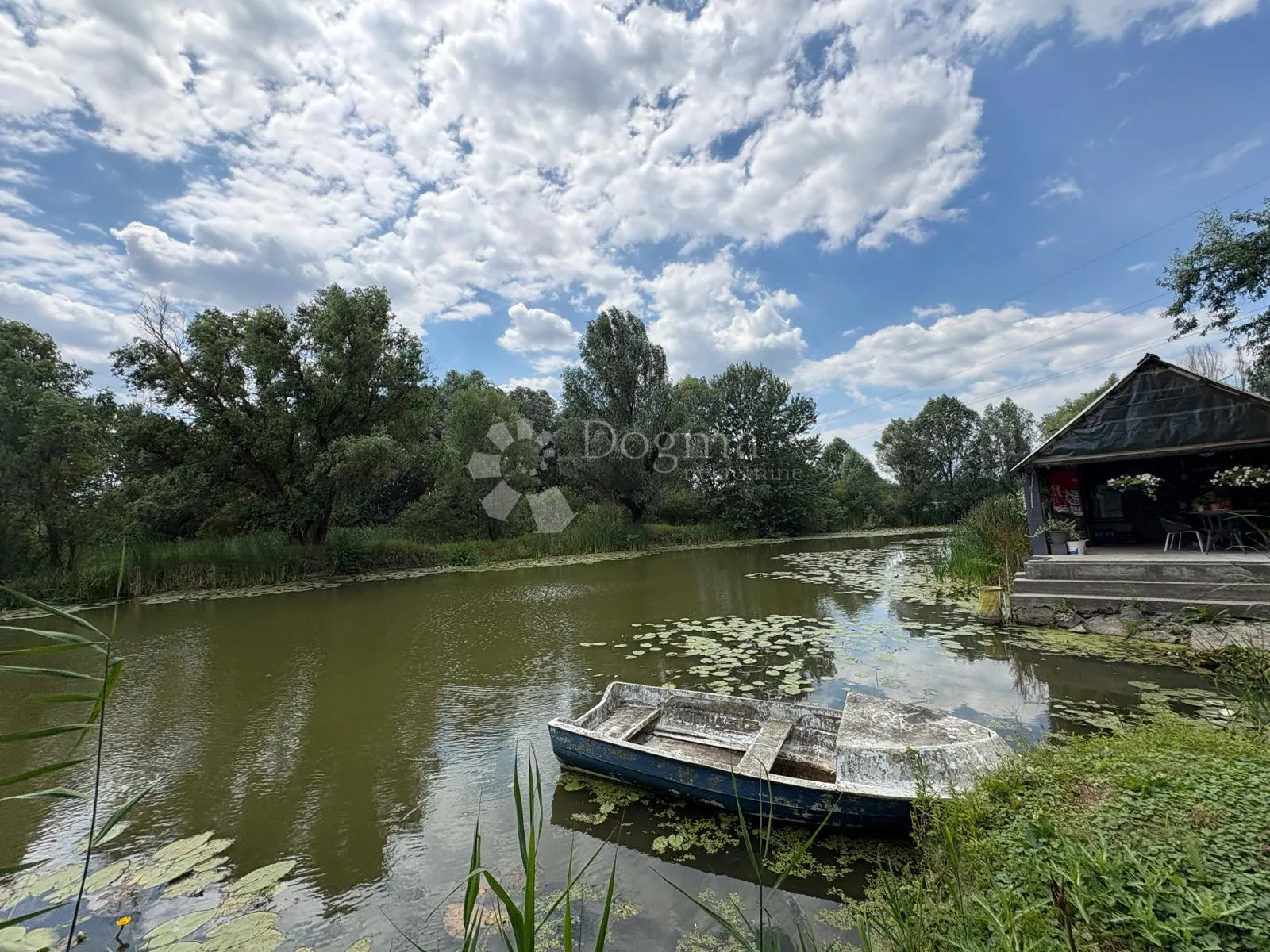 atraktivno imanje s ribnjakom i turističkim potencijalom - slika 39