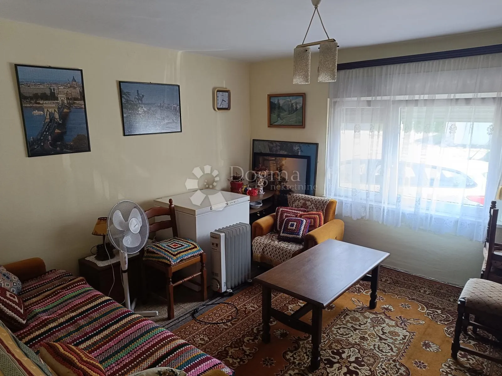 posebna prilika – mala kuća s karakterom u mirnom dijelu osijeka! - slika 11