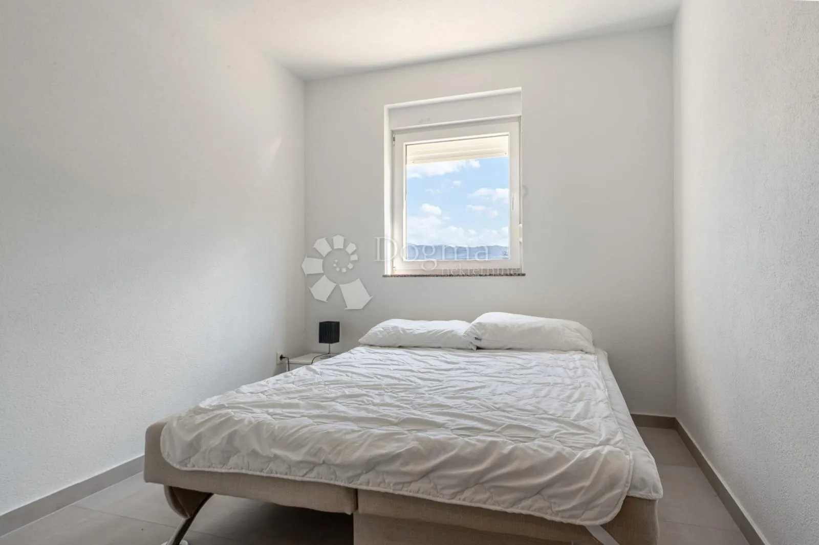 klimno, apartman na samo 250m od mora - slika 8
