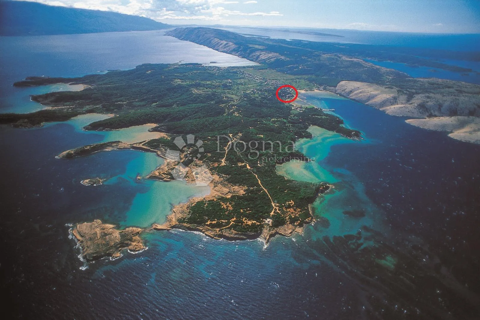 kuća za rekonstrukciju blizu pješčane plaže - slika 9