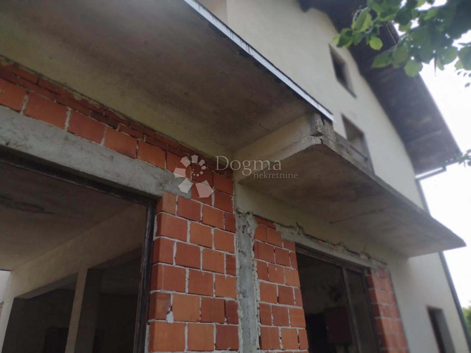 odlična lokacija, ozbiljna investicija - slika 12