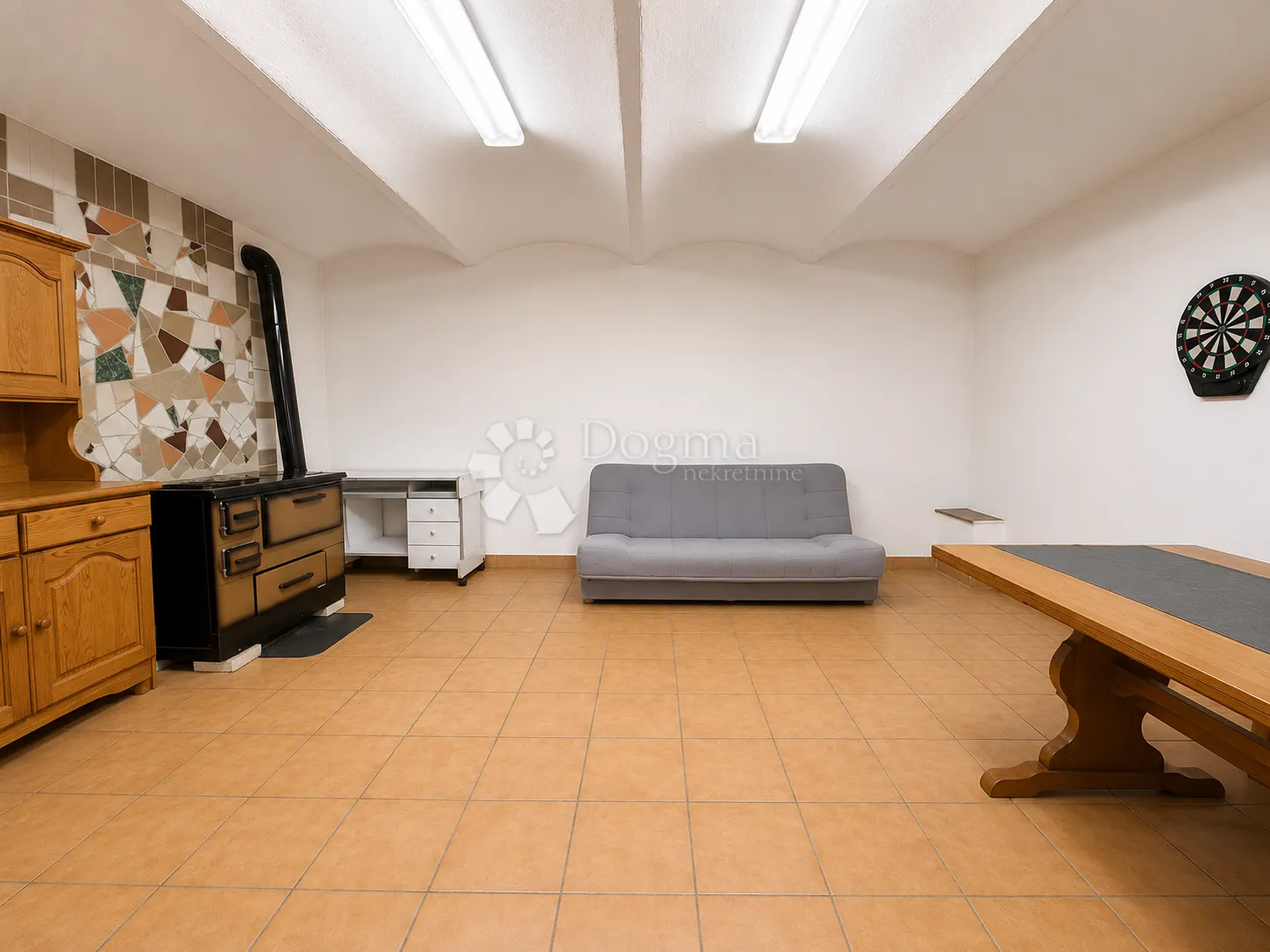 donji kućan – kuća s 1.704 m² okućnice i investicijskim potencijalom - slika 16