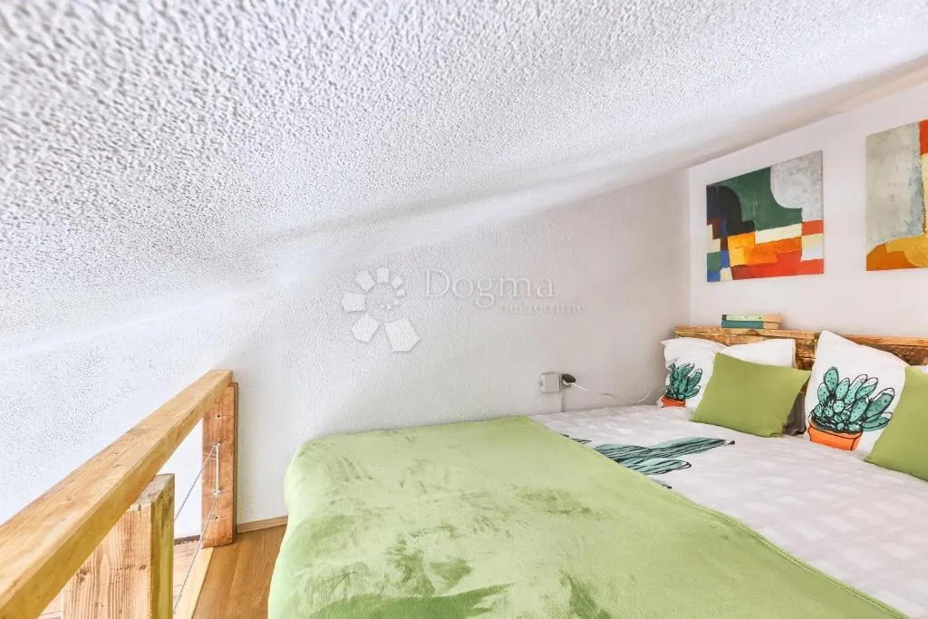 ekskluzivno! apartmanska vila u blizini mora - slika 8