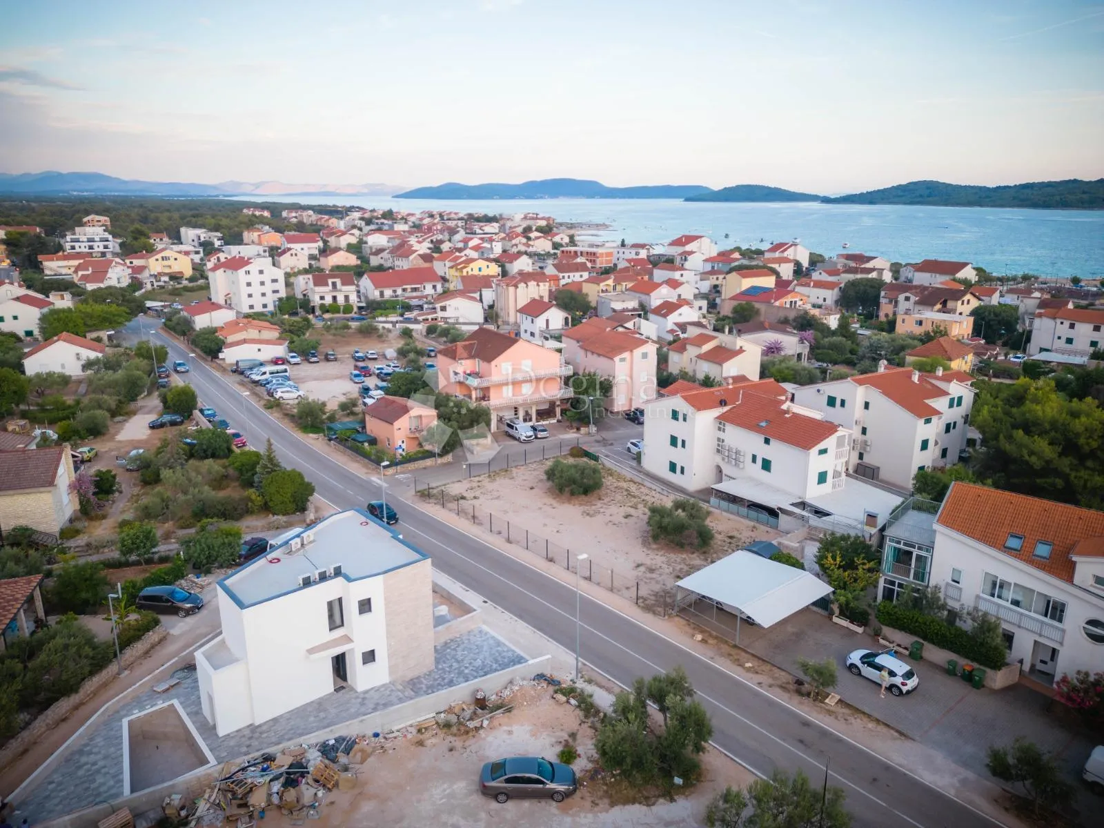 srima - moderna kuća s bazenom, 250 m od mora - slika 8