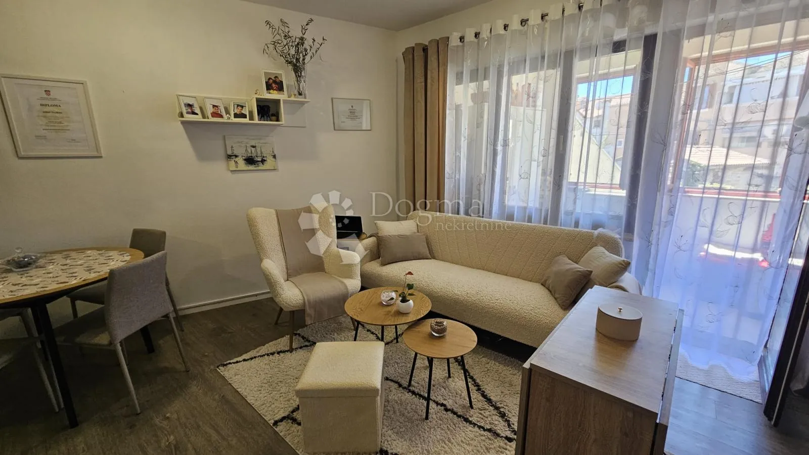 rovinj centar – dva uređena stana na vrhunskoj lokaciji - slika 3