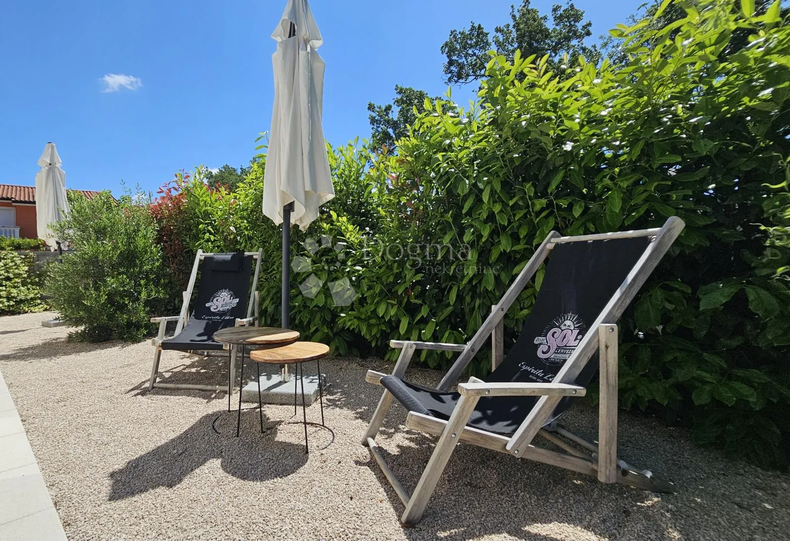 apartmanska kuća (4 jedinice) spremna za turizam - slika 46
