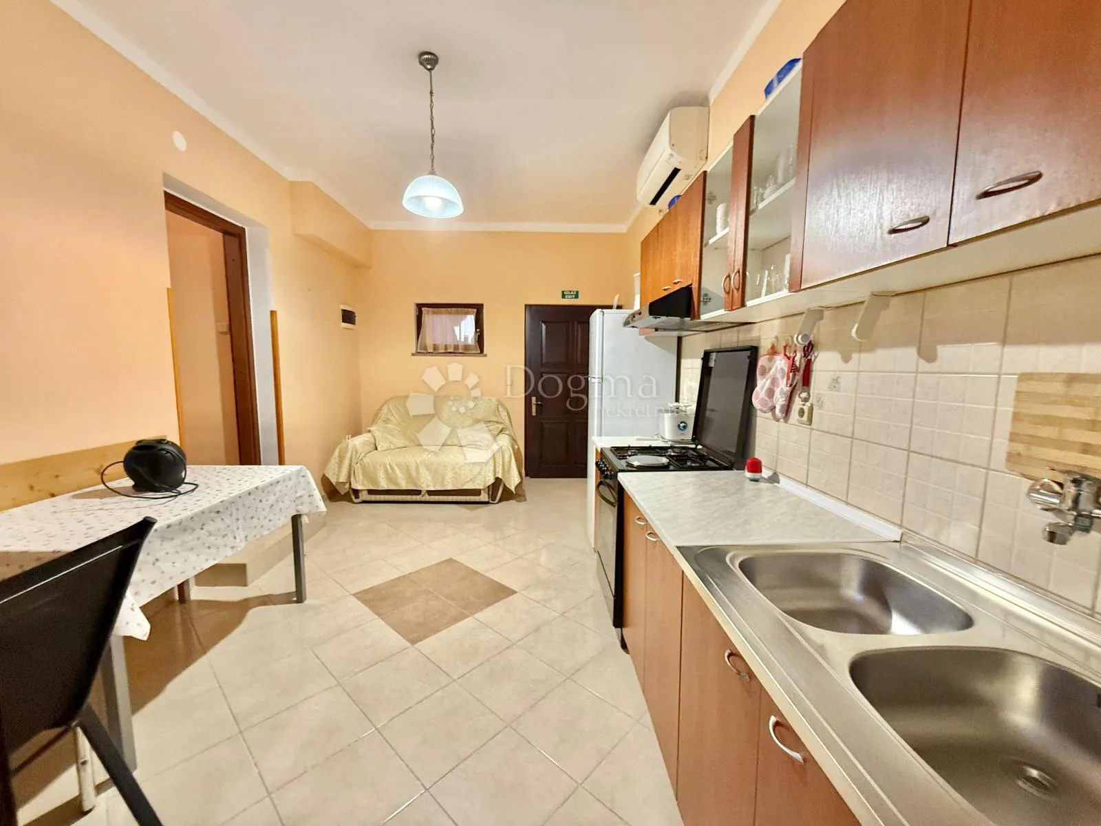 apartmanska kuća u rovinju - slika 9