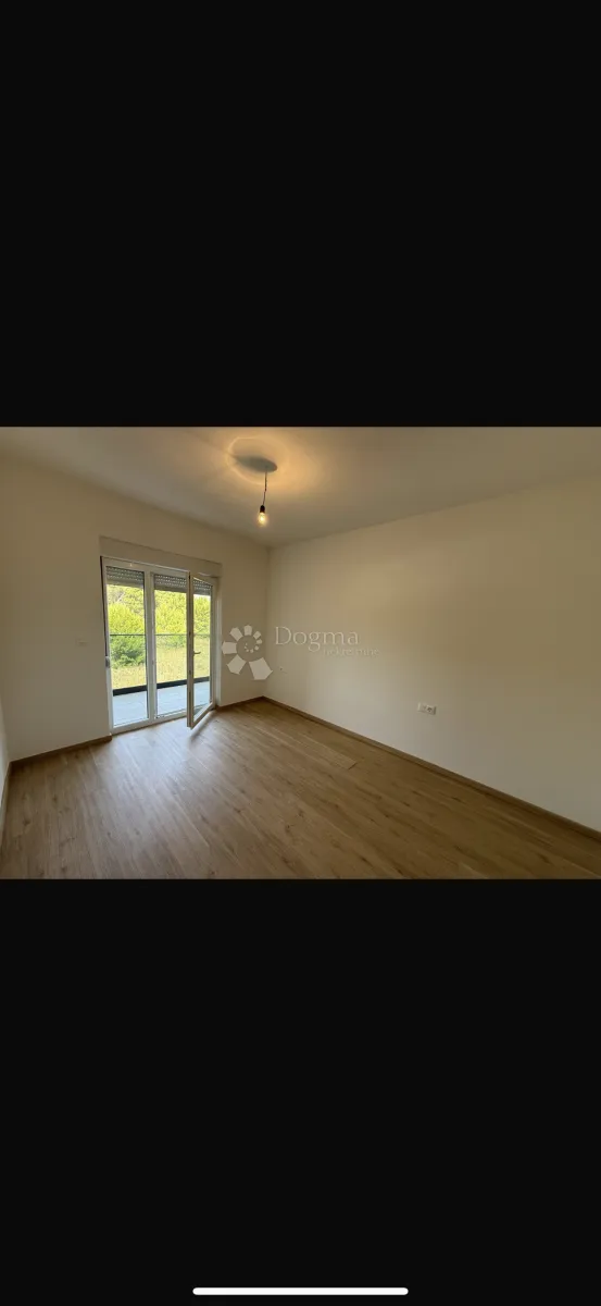 dupleks vila u neposrednoj blizini mora i obale - slika 6