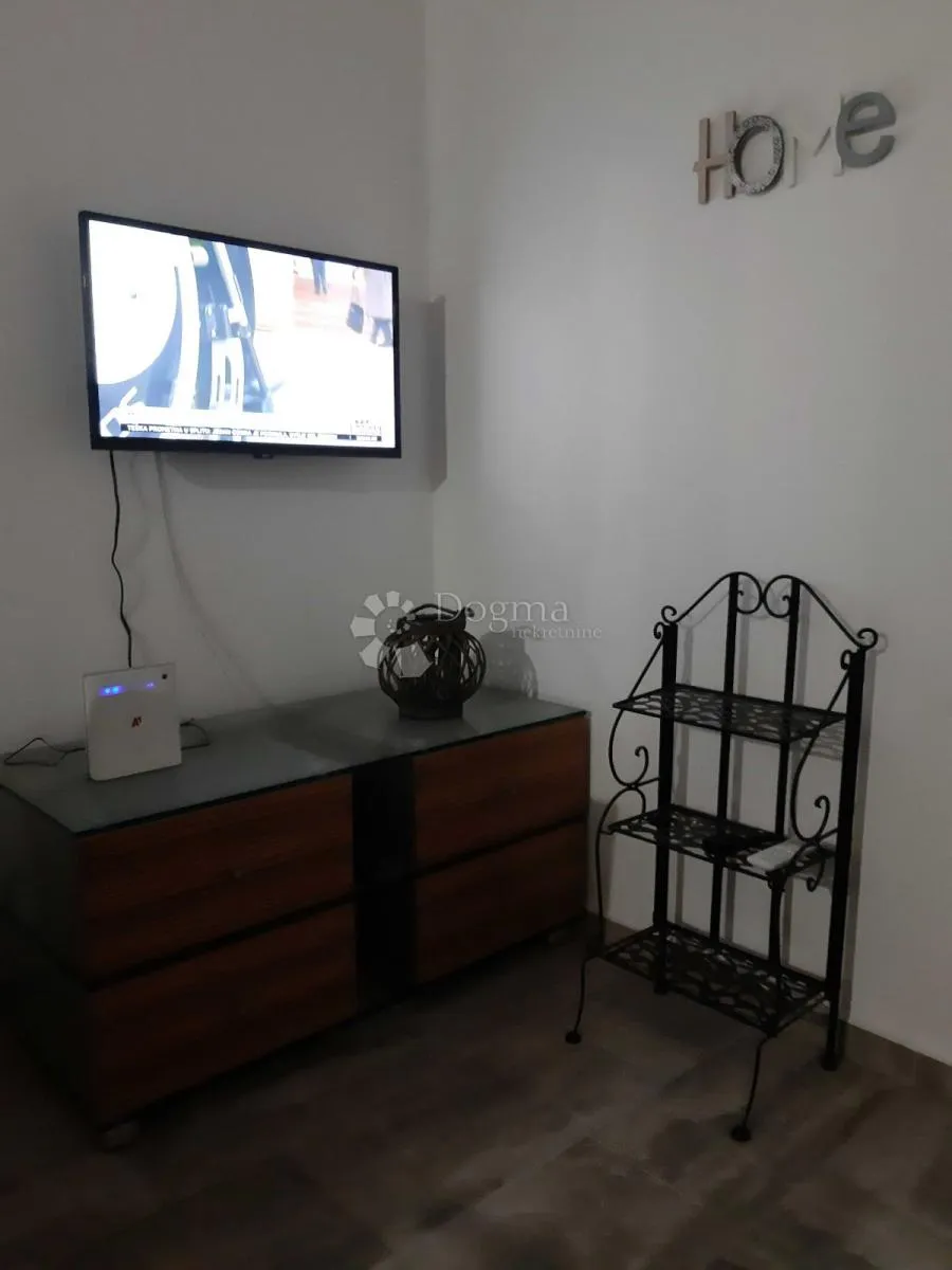 useljiva kuća u vukovaru koja donosi siguran prihod! - slika 8