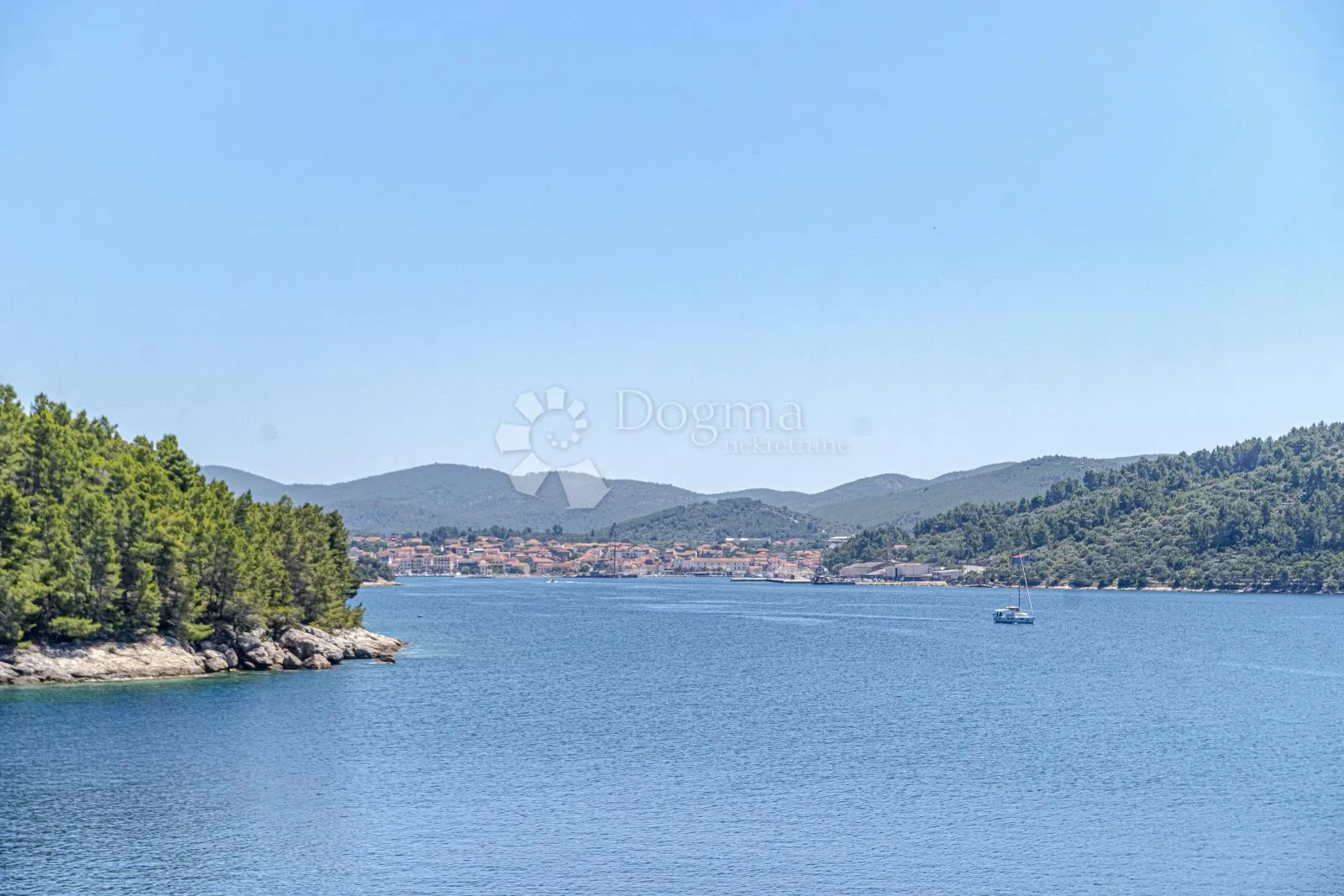 prvi red do mora: samoodrživa apartmanska vila s uhodanim poslovanjem – vela luka, korčula - slika 92