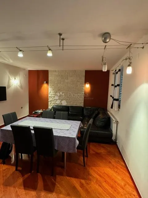 adaptirana kuća u srcu kostrene - idealna za obiteljski život! - slika 2