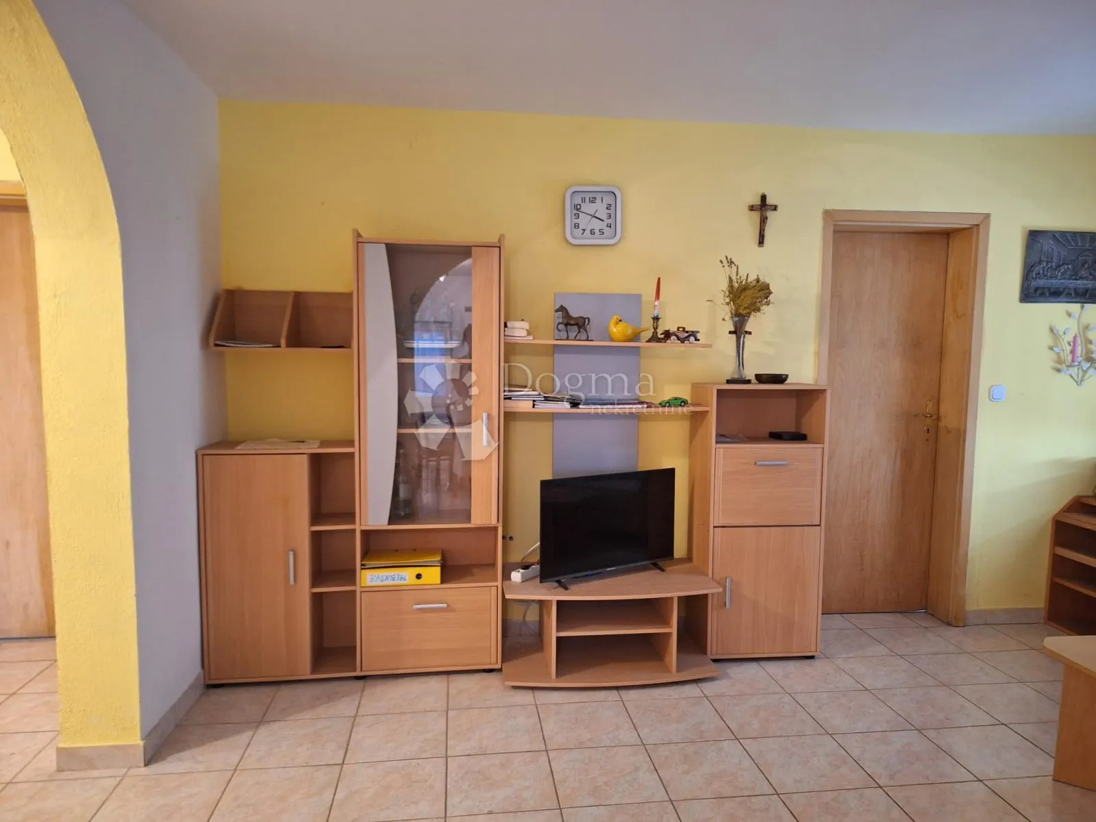 stan u apartmanskoj kući – samo 100 m od mora! - slika 5